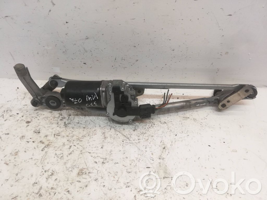 BMW 3 E90 E91 Front wiper linkage and motor 