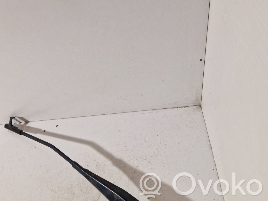Ford Focus C-MAX Front wiper blade arm 