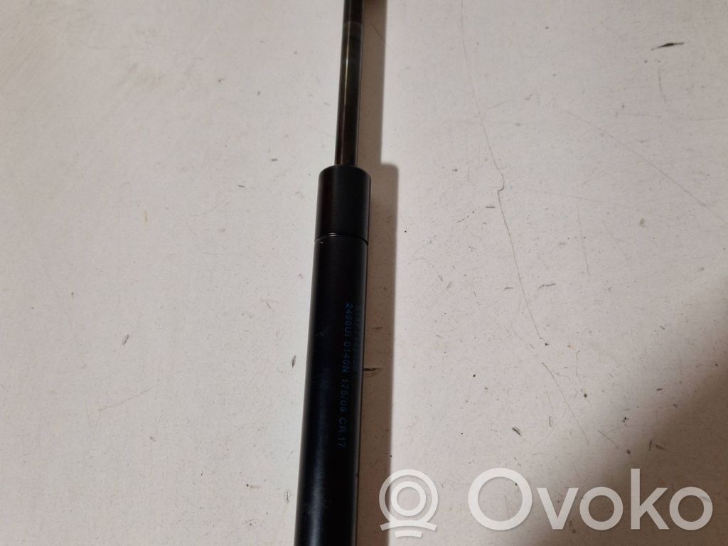 BMW 5 E60 E61 Amortizatorius galinio dangčio 