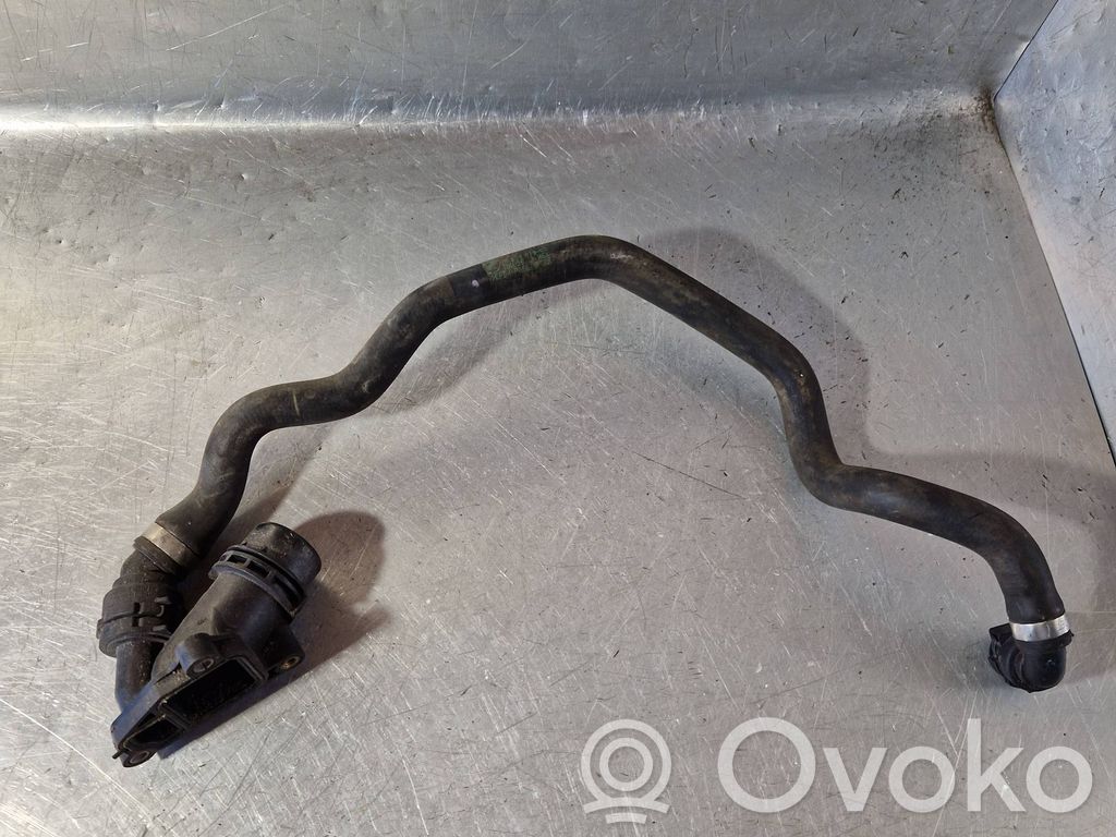 BMW X5 E70 Engine coolant pipe/hose 