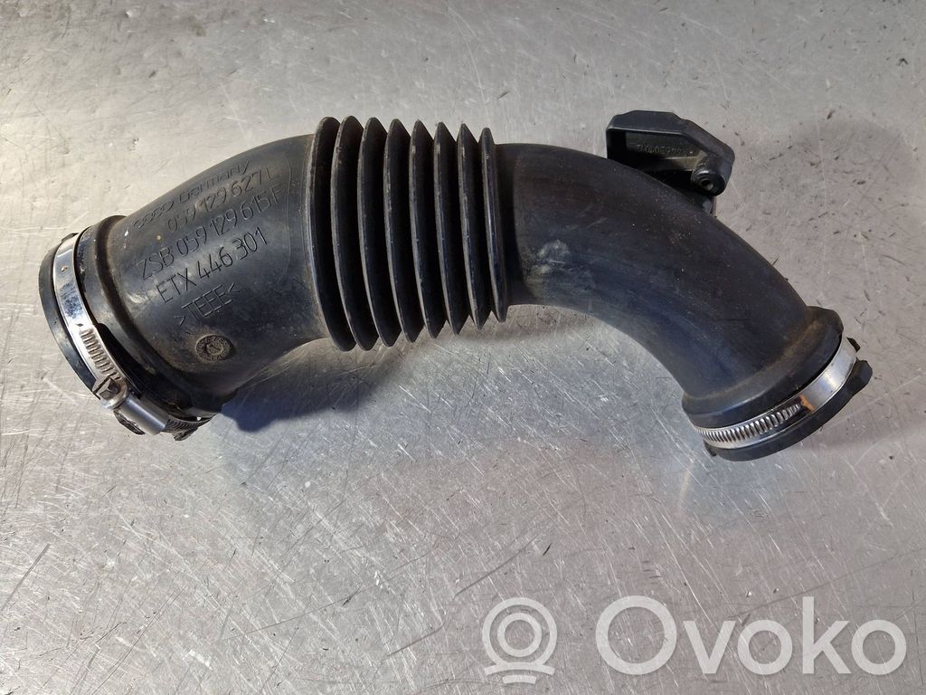 Air intake hose/pipe   059129627L,059129615F,446301