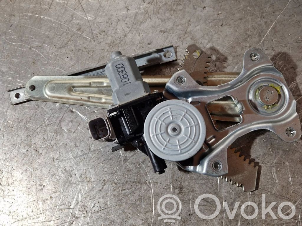 Nissan Juke I F15 Rear door window regulator with motor 