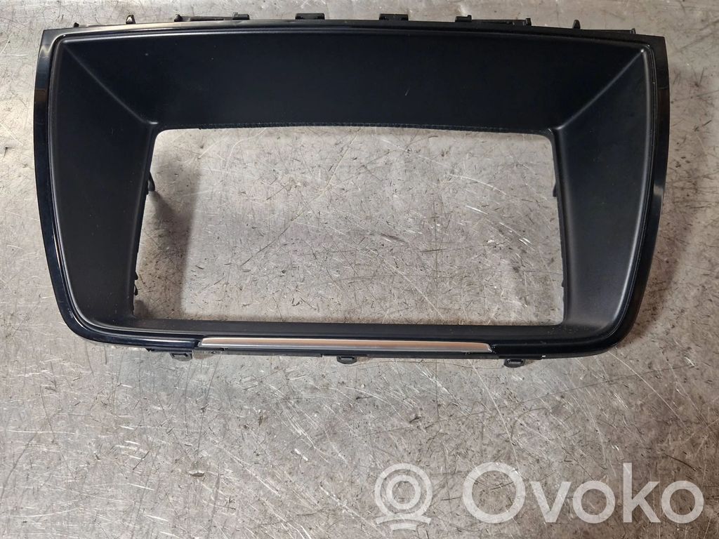 Panel trim   GHR155231