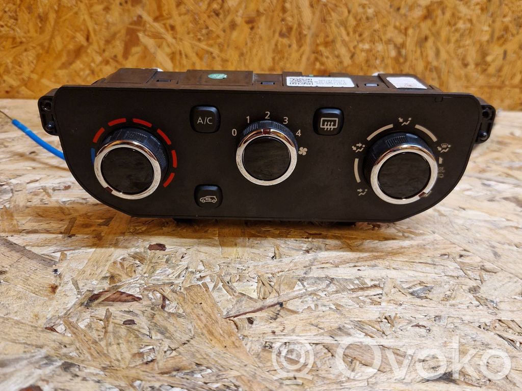 Dacia Spring Climate control unit 