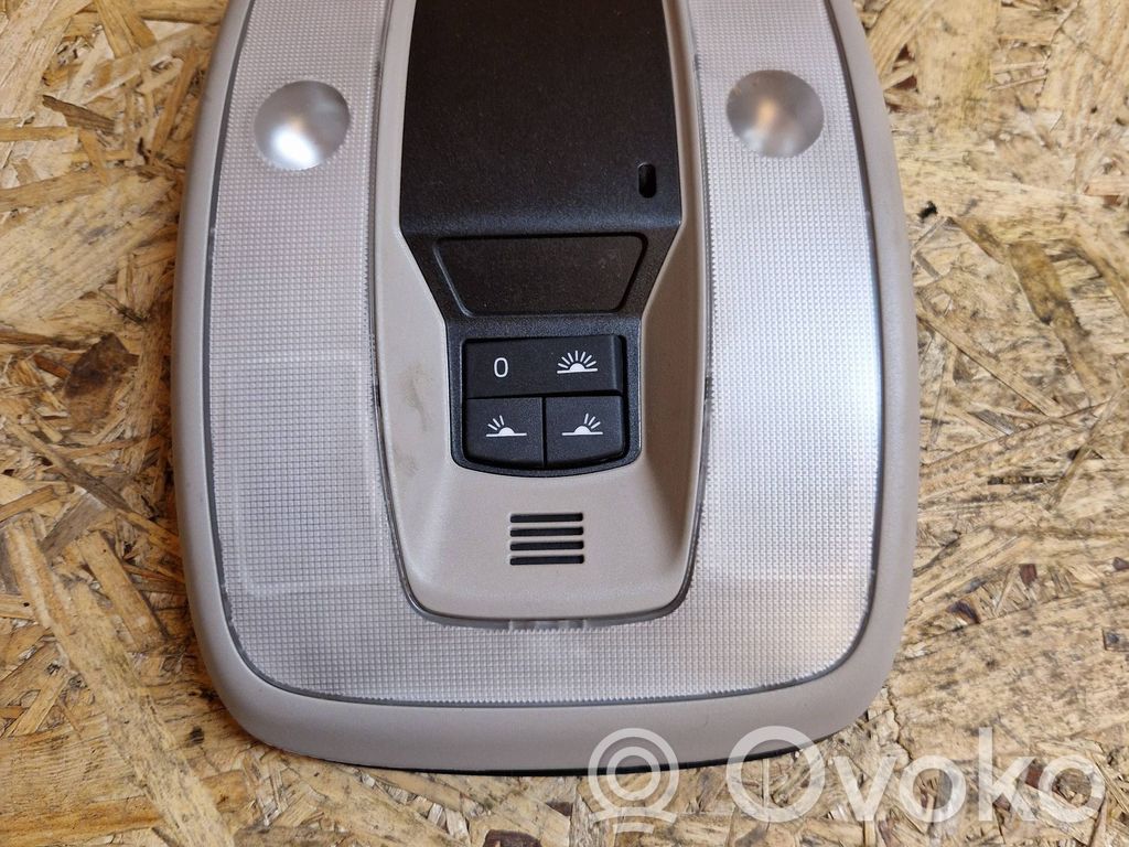 Volvo V70 Front seat light 
