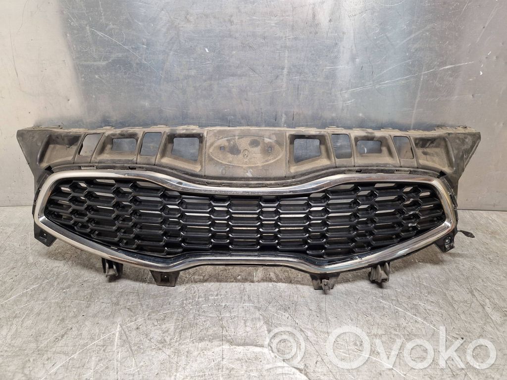 KIA Ceed Grotelės priekinės 