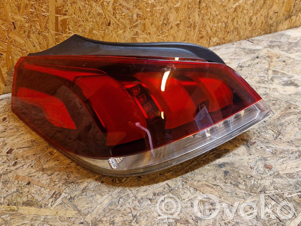 Peugeot 508 Lampa tylna 