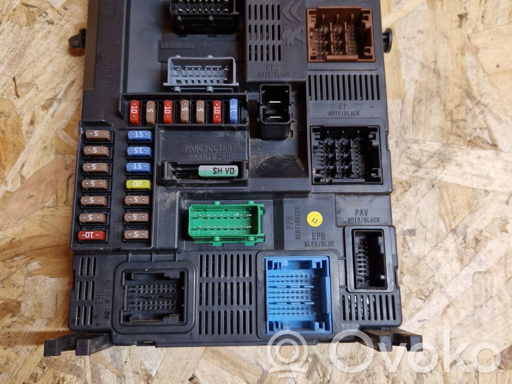 Peugeot 208 I BSM Control unit 