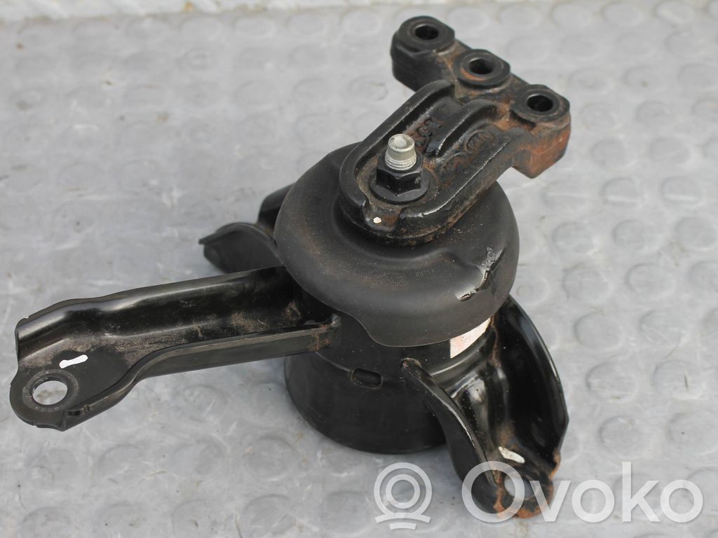 KIA Rio Engine mount vacuum valve 