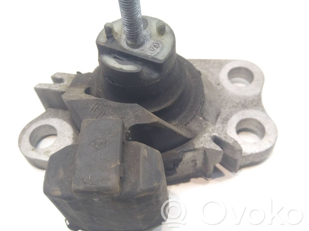 Engine mount bracket   8200253037,8200267625,7700436286,8200170361,8200170362,8200220400