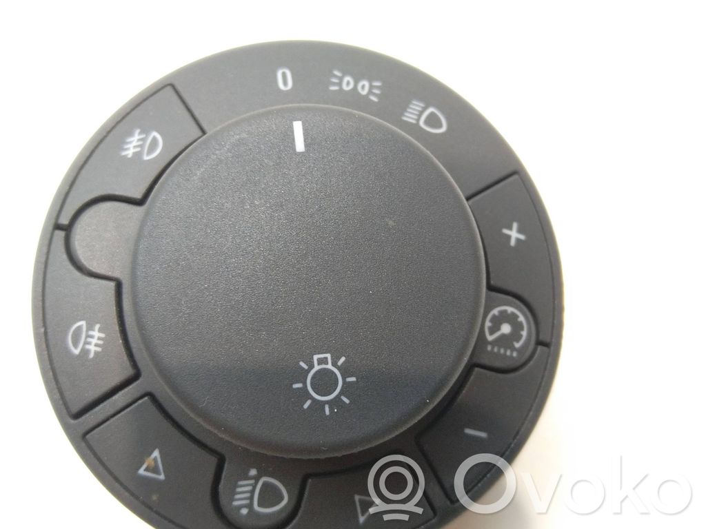 Multifunctional control switch/knob   18249397EB,30361655