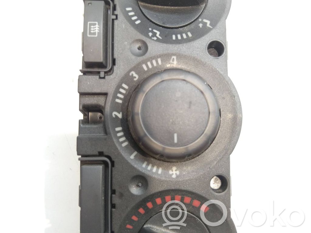 Opel Corsa D Climate control unit 