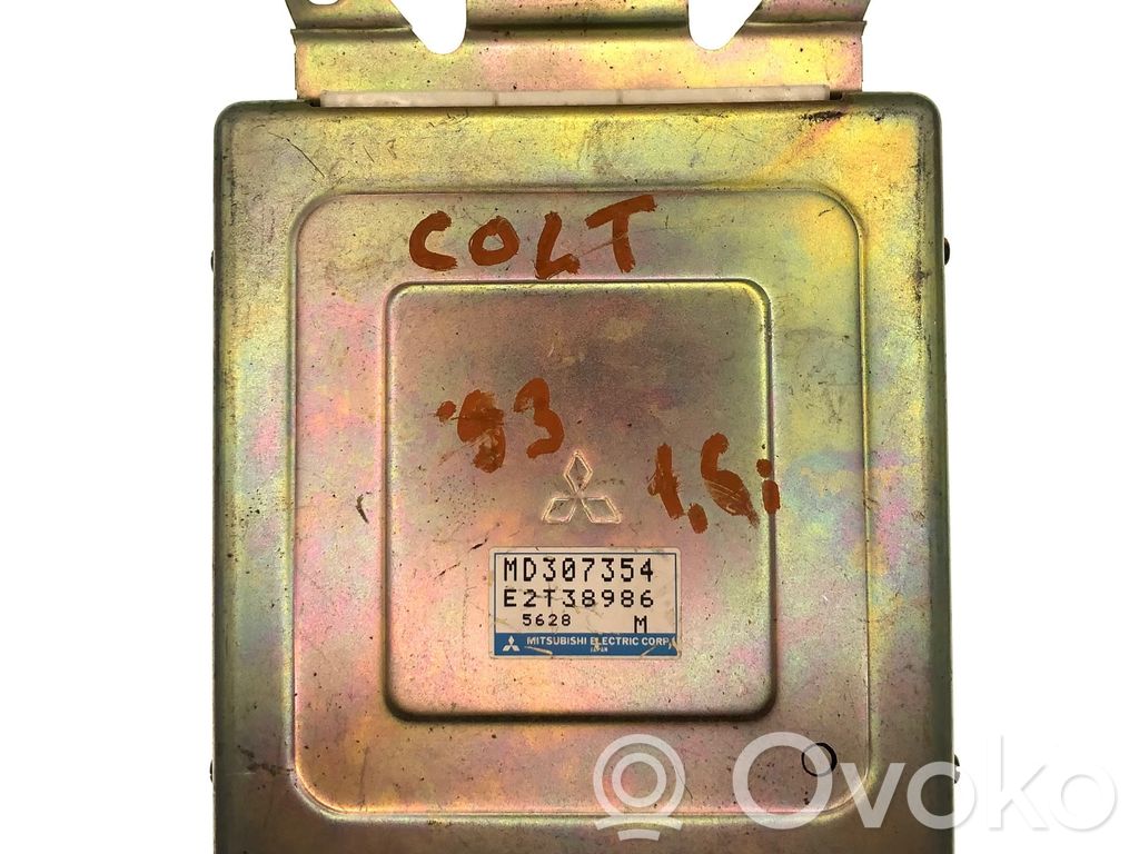 Mitsubishi Colt Engine control unit/module 