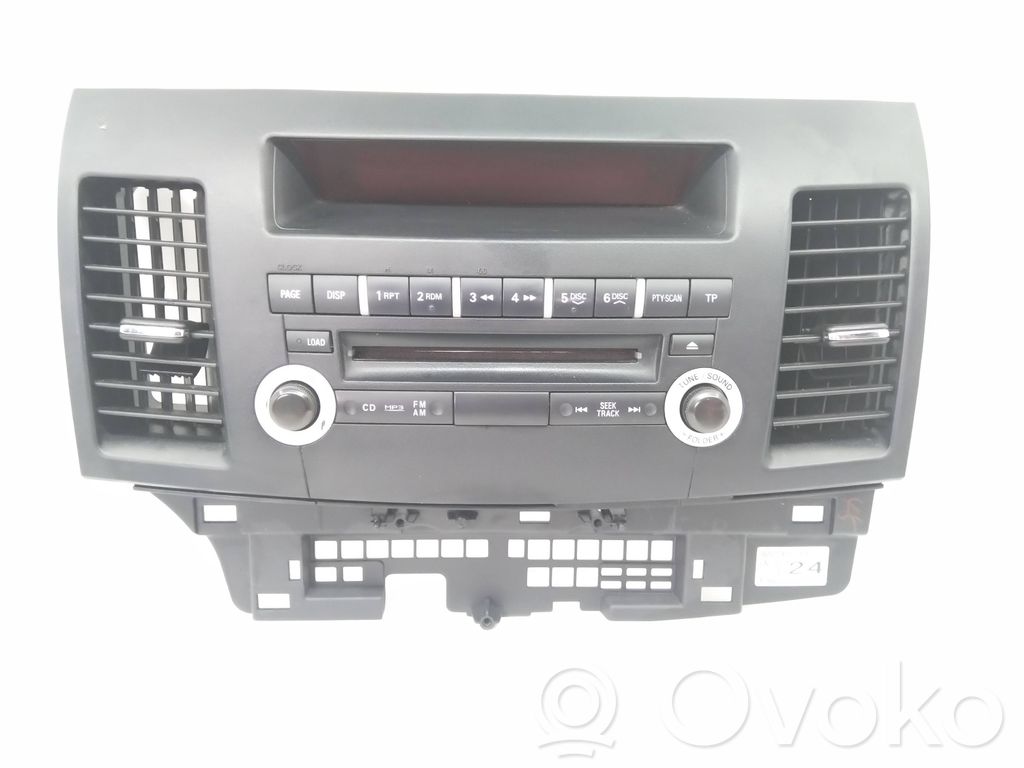 Mitsubishi Lancer X Panel / Radioodtwarzacz CD/DVD/GPS 