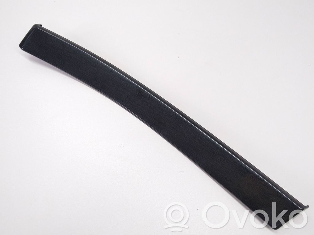 Moldura de la guantera   8159742