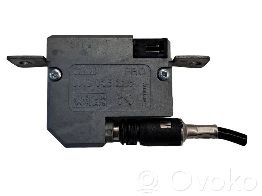 Audi TT Mk1 Antenos stiprintuvas 