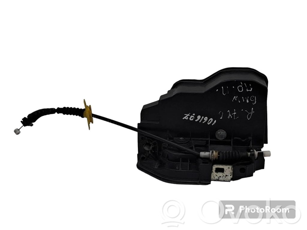 BMW 5 E60 E61 Front door lock 