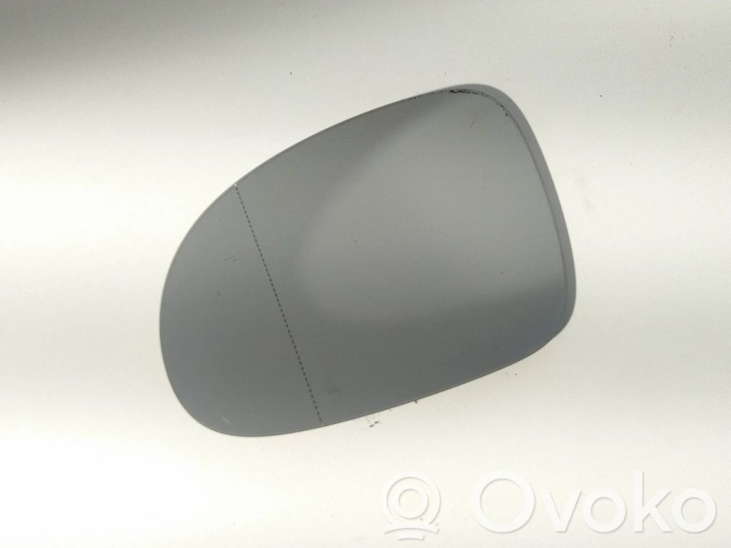 Volkswagen PASSAT B6 Veidrodėlio stiklas 