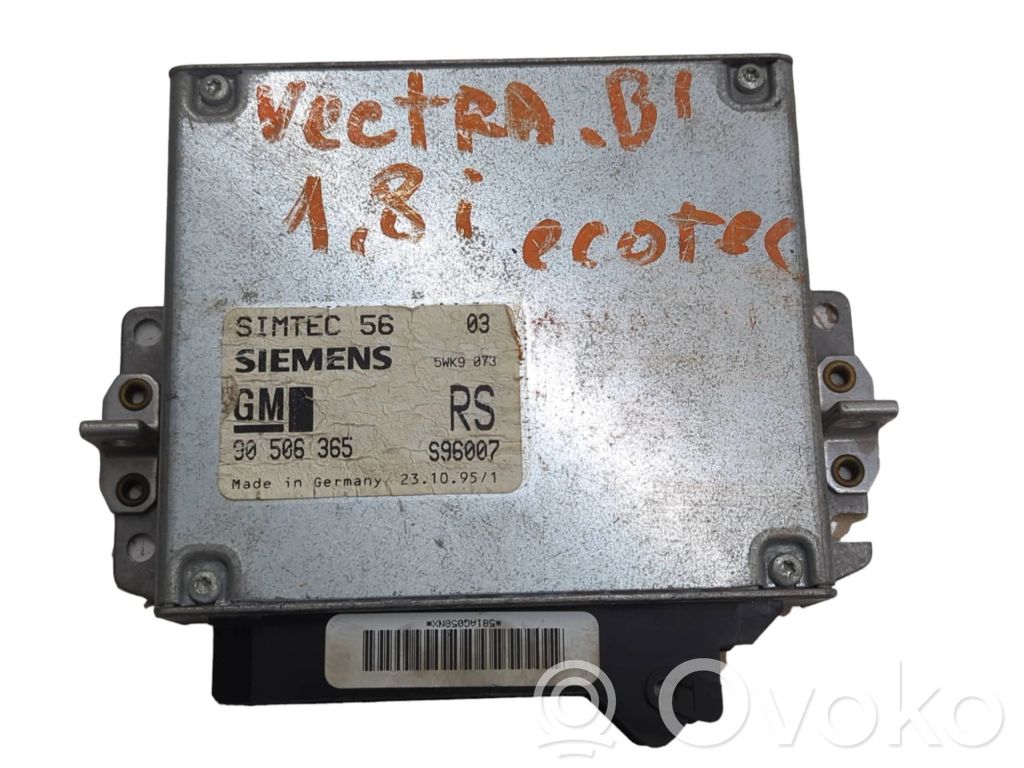 Opel Vectra B Engine control unit/module 