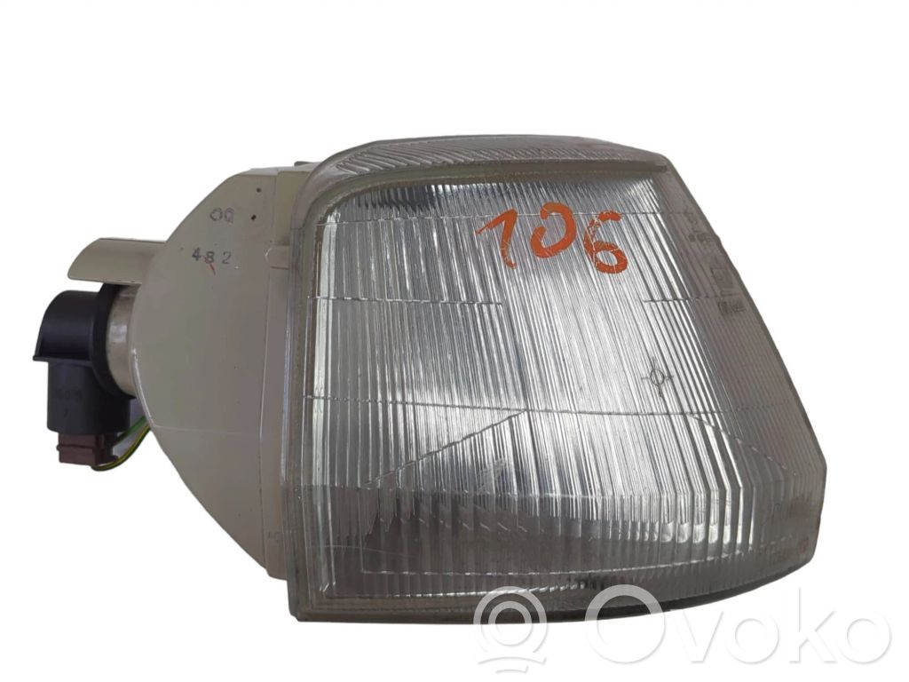 Peugeot 106 Front fender indicator light 