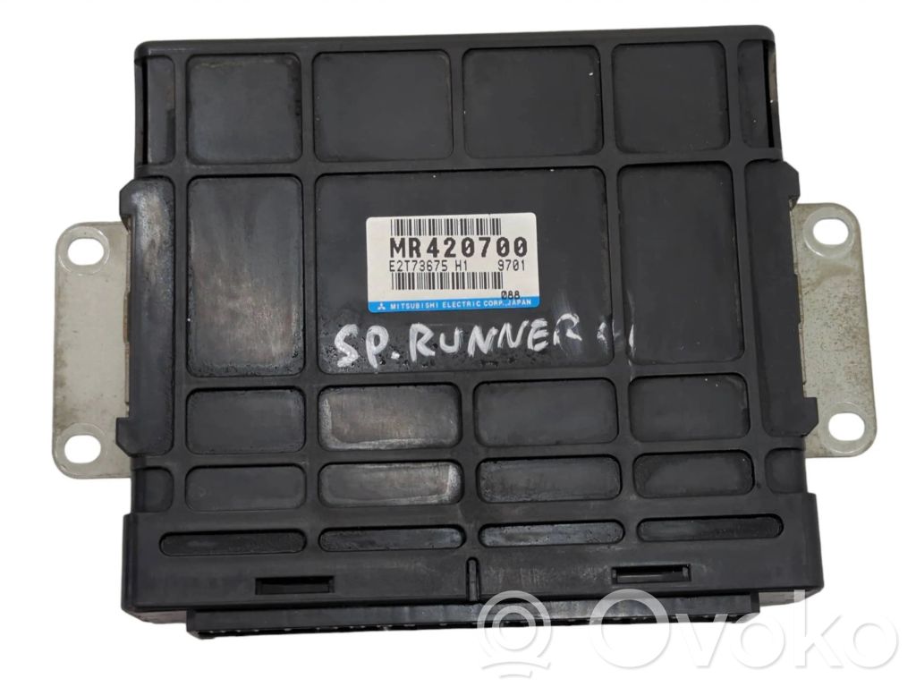 Mitsubishi Space Runner Engine control unit/module 