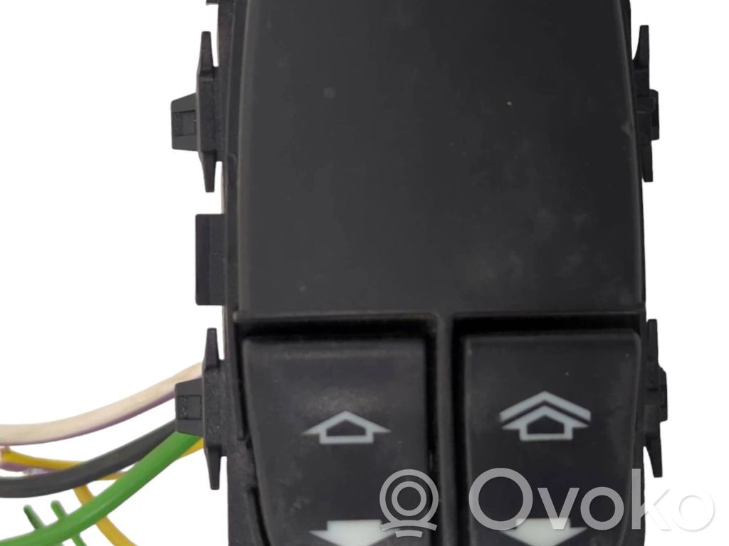Ford Focus Quarter vent window switch 
