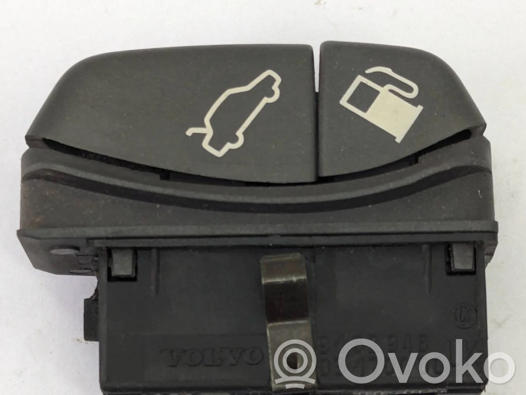 Volvo S70  V70  V70 XC Fuel tank opening switch 
