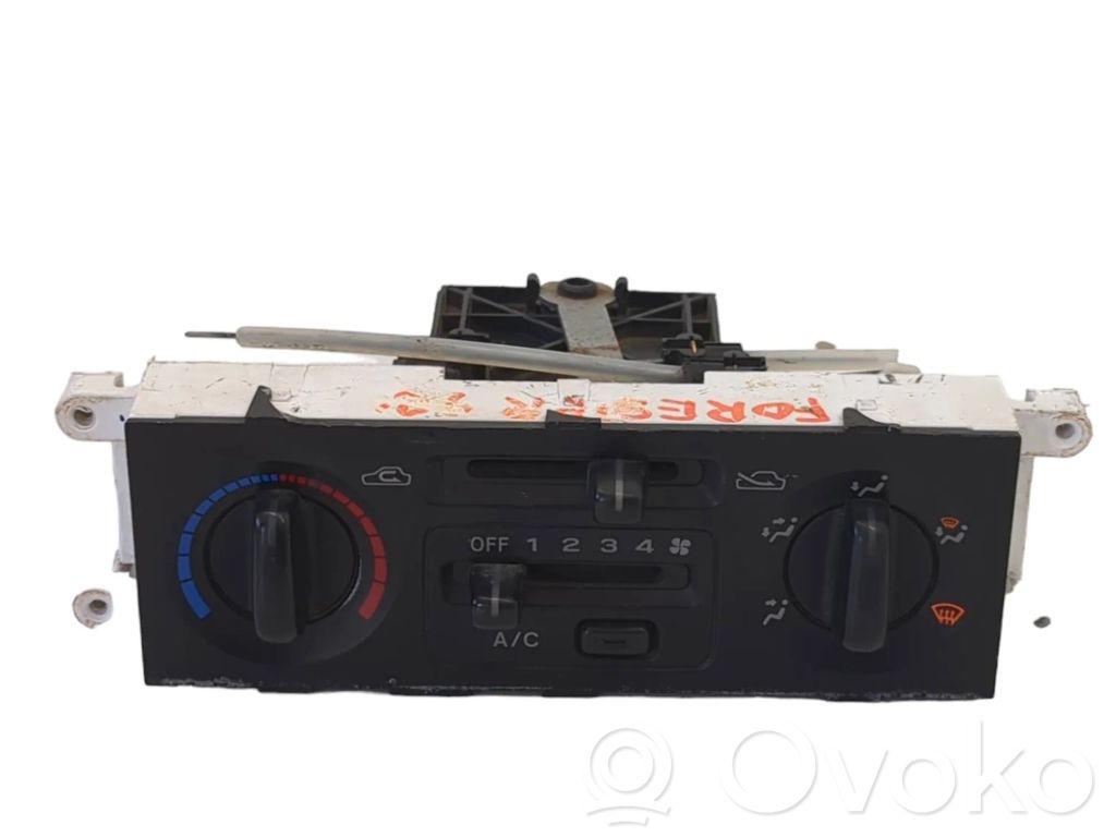 Subaru Forester SF Climate control unit 