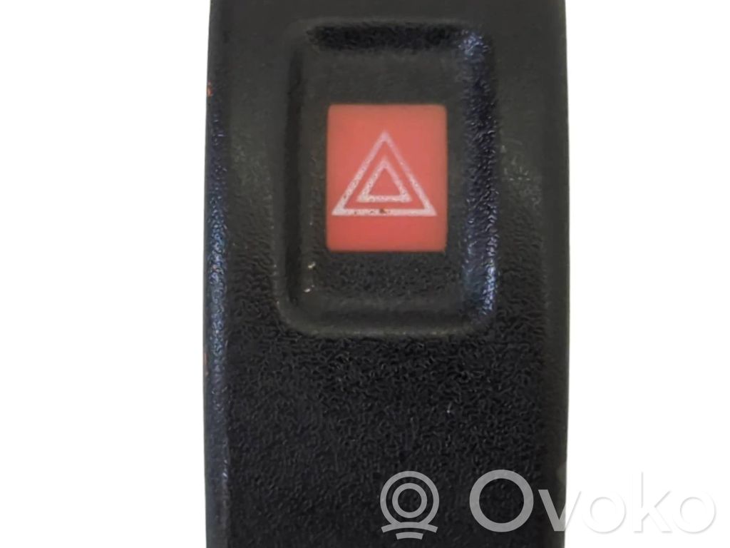 Przycisk świateł awaryjnych   90561384,90437427,3598