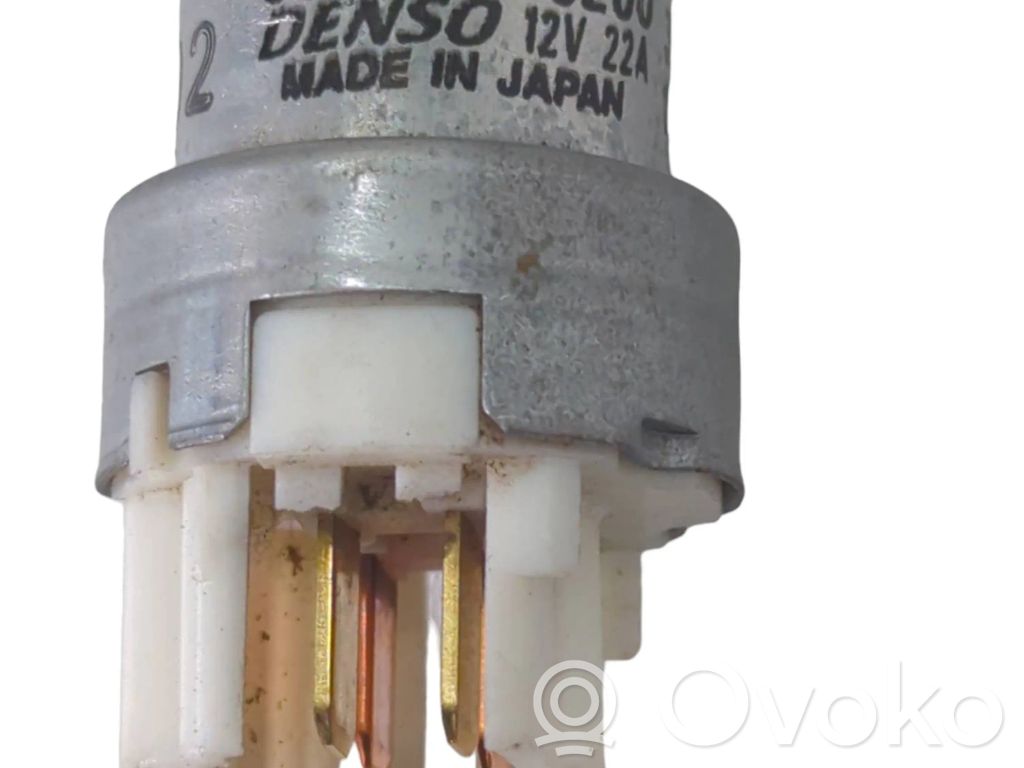 Subaru Forester SF Polttoainepumpun rele 