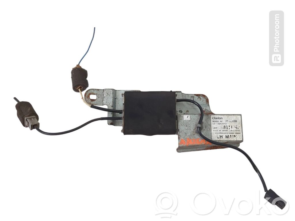 Subaru Forester SF Antenna control unit 