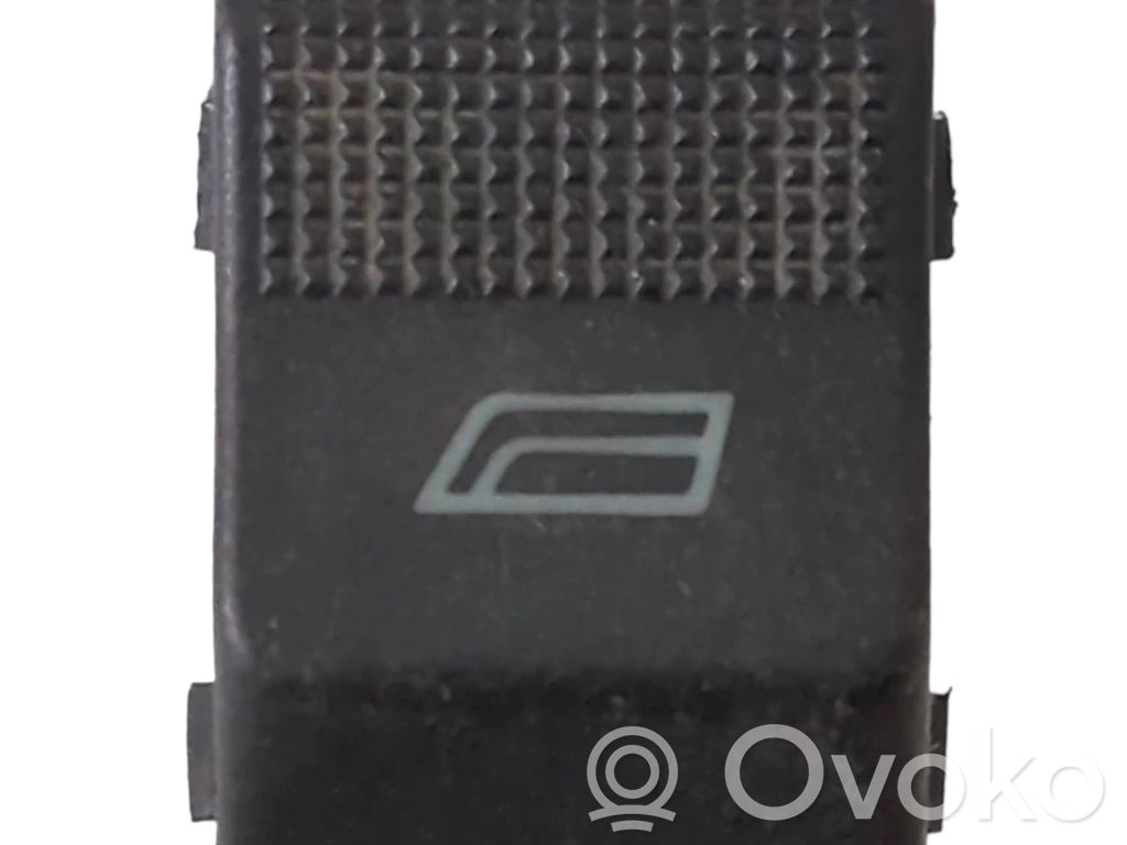 Audi A4 S4 B6 8E 8H Electric window control switch 