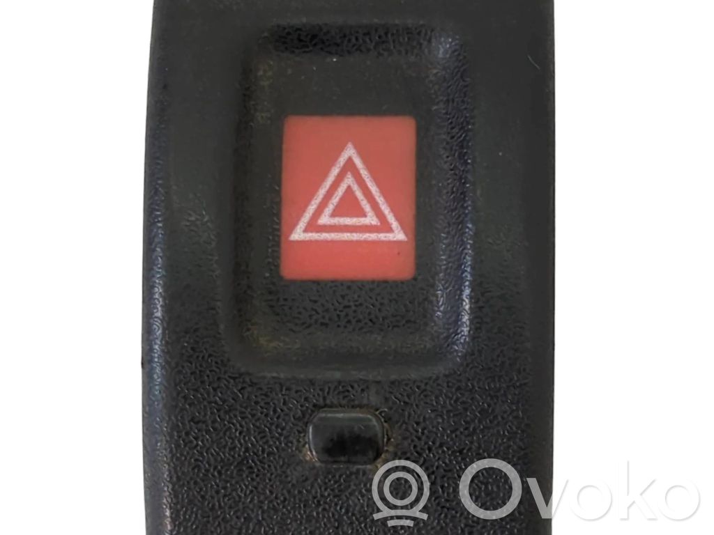Opel Astra G Hazard light switch 