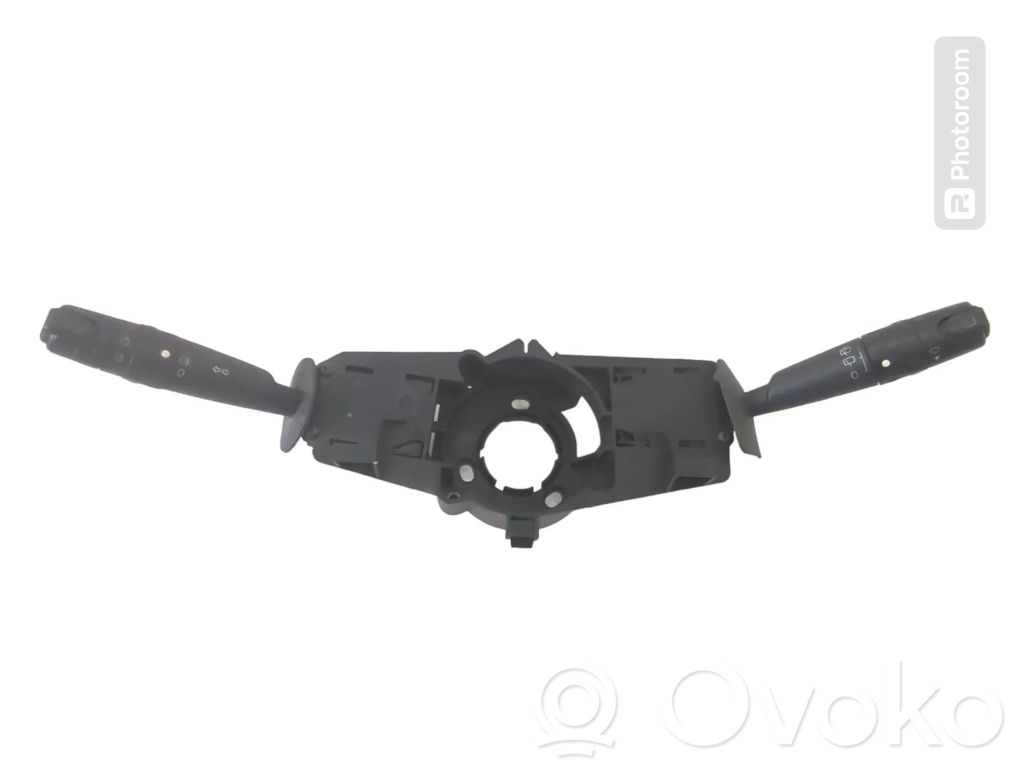 Citroen Xsara Wiper turn signal indicator stalk/switch 