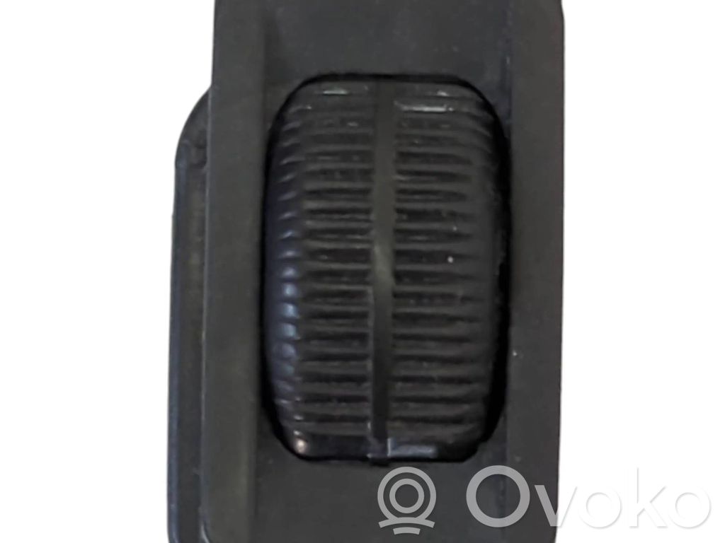 Mercedes-Benz E W124 Headlight level height control switch 