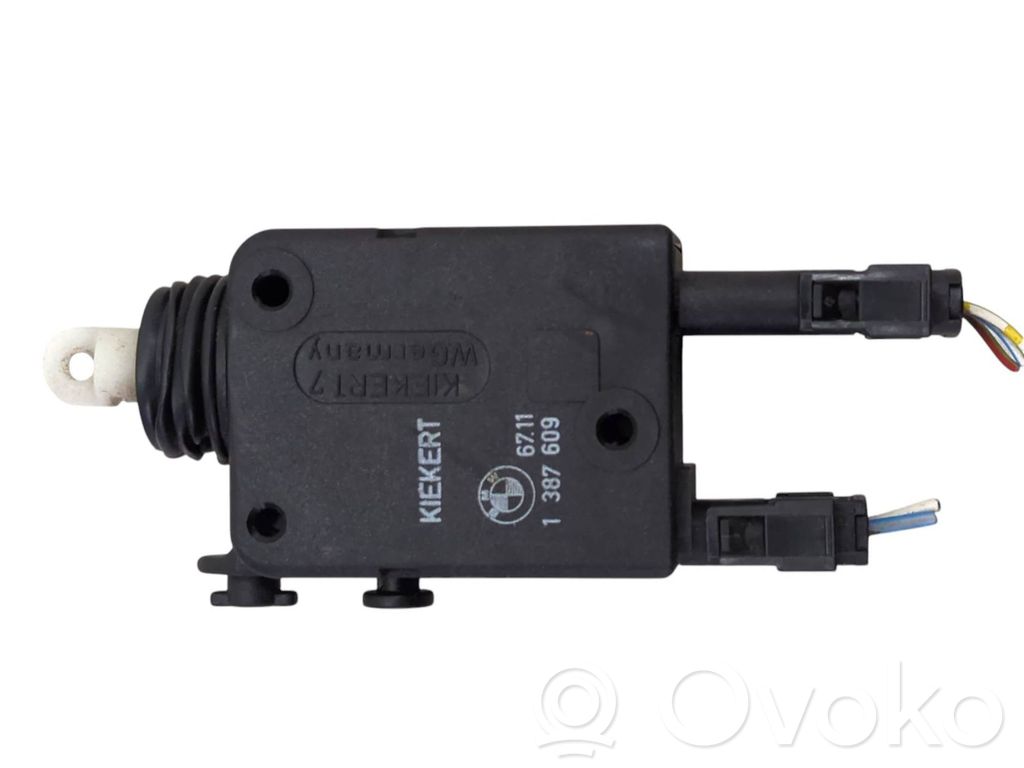 BMW 3 E36 Central locking motor 