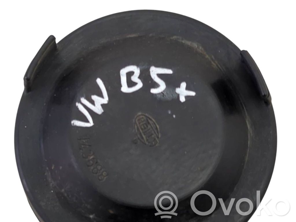 Volkswagen PASSAT B5.5 Deckel Abdeckung Scheinwerfer 