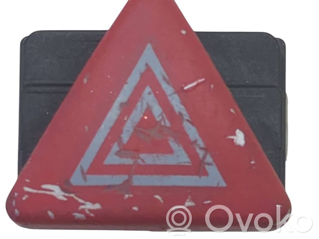 Audi A3 S3 8P Hazard light switch 