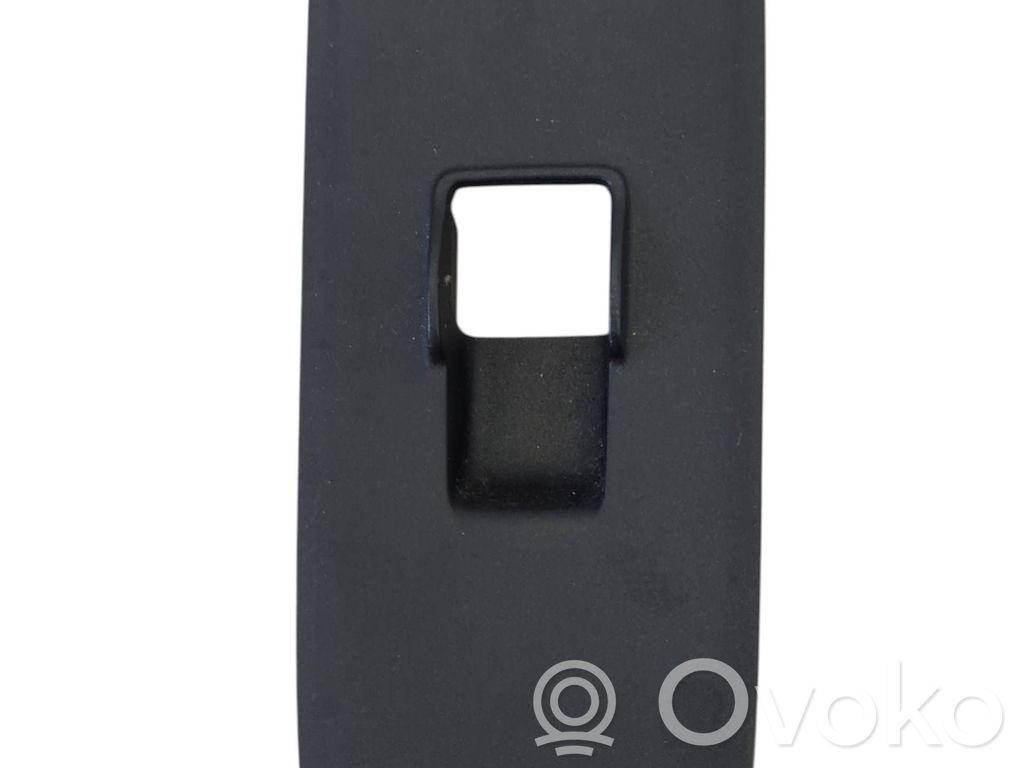 Volvo C30 Front door window switch trim 