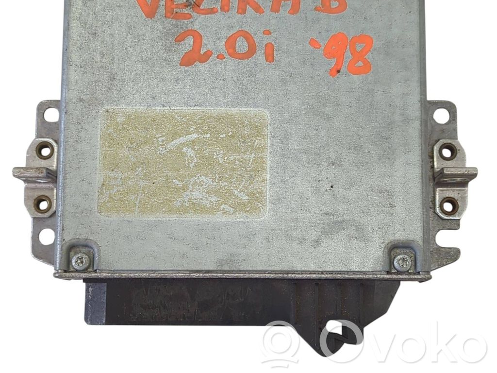 Opel Vectra B Engine control unit/module 
