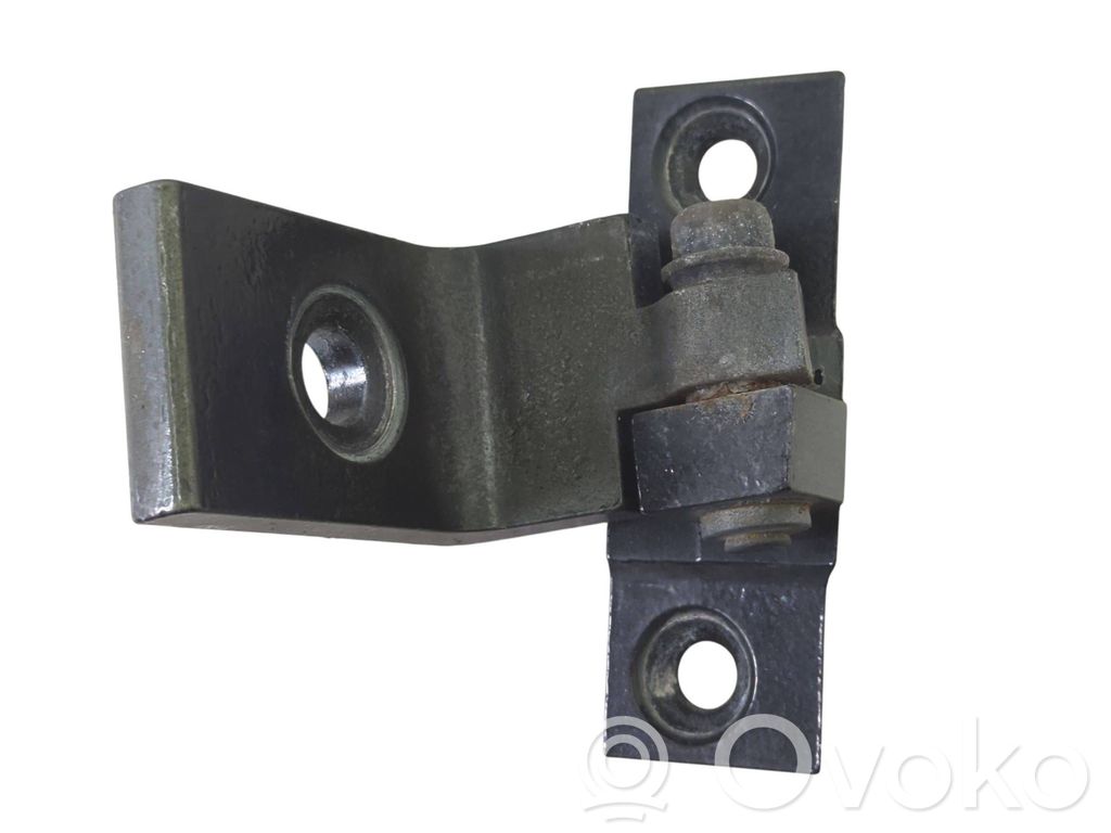 BMW 5 E60 E61 Front door upper hinge 