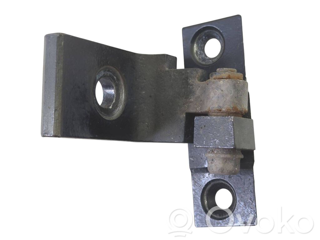 BMW 5 E60 E61 Front door lower hinge 