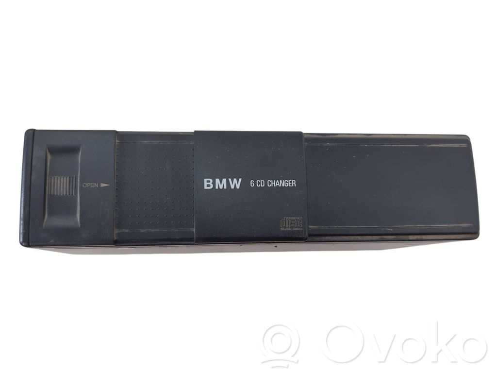 BMW 3 E46 CD/DVD keitiklis 