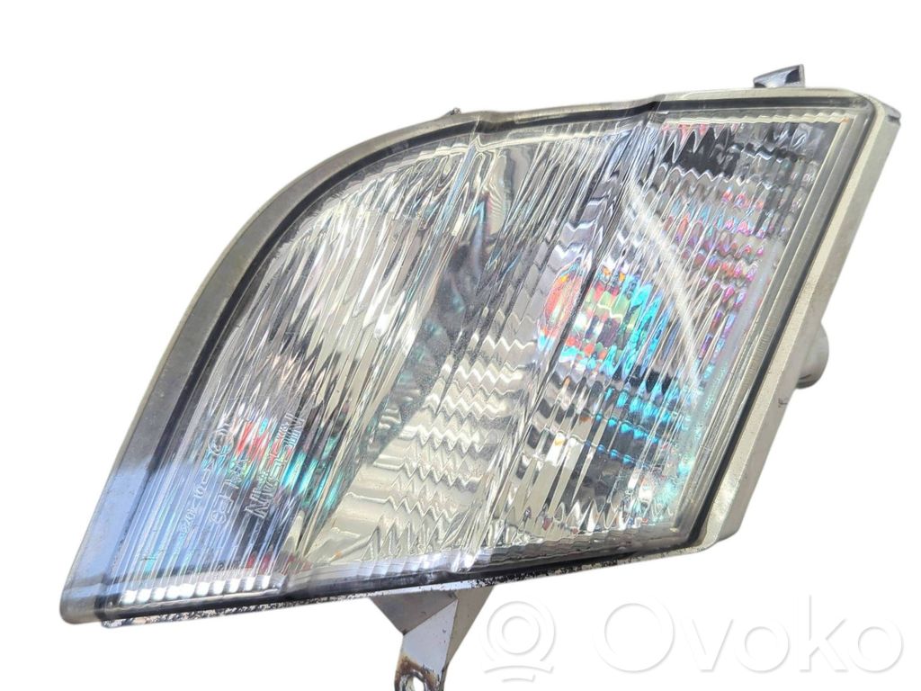 Nissan Micra C+C Front indicator light 