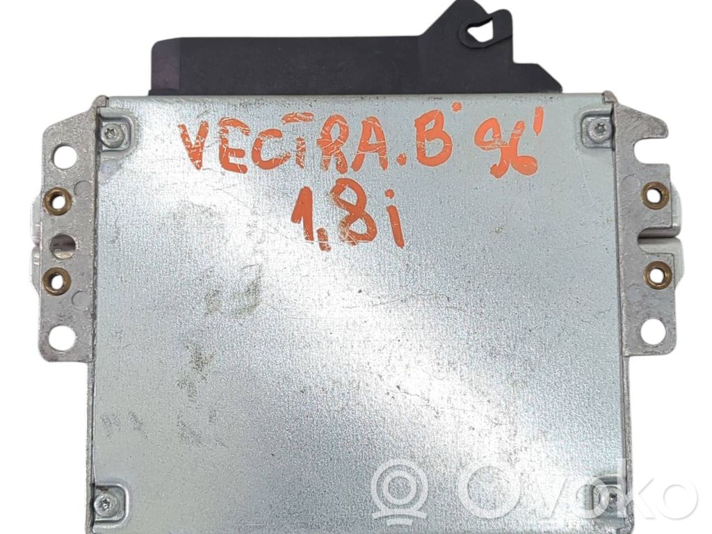 Opel Vectra B Engine control unit/module 