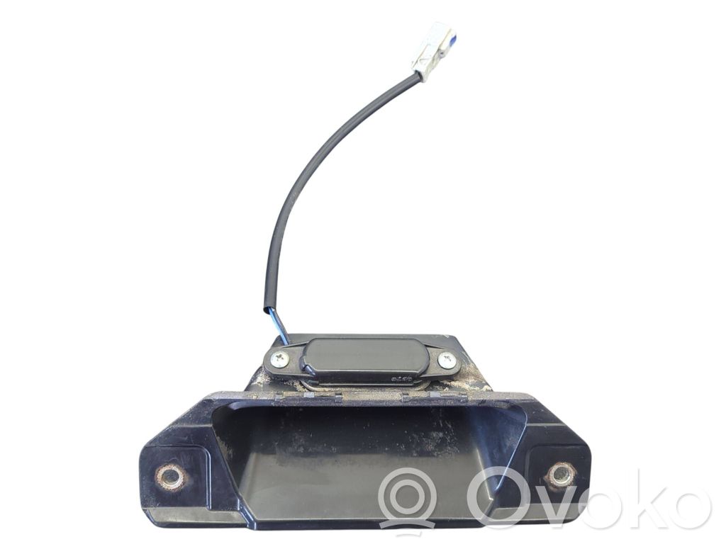 Honda CR-V Tailgate release/open handle 