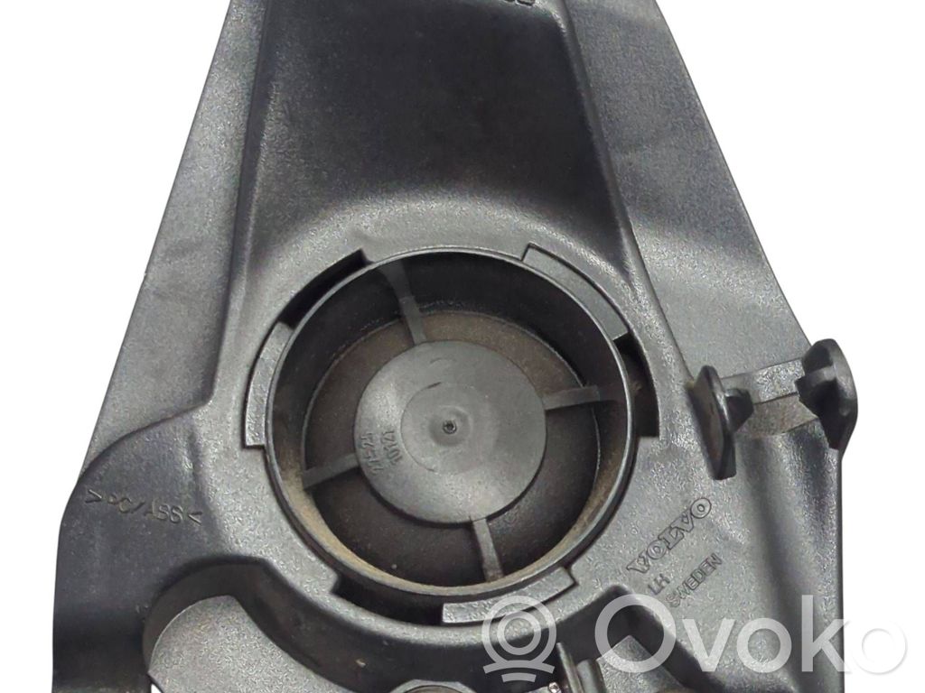 Volvo V70 Haut-parleur de porte avant 