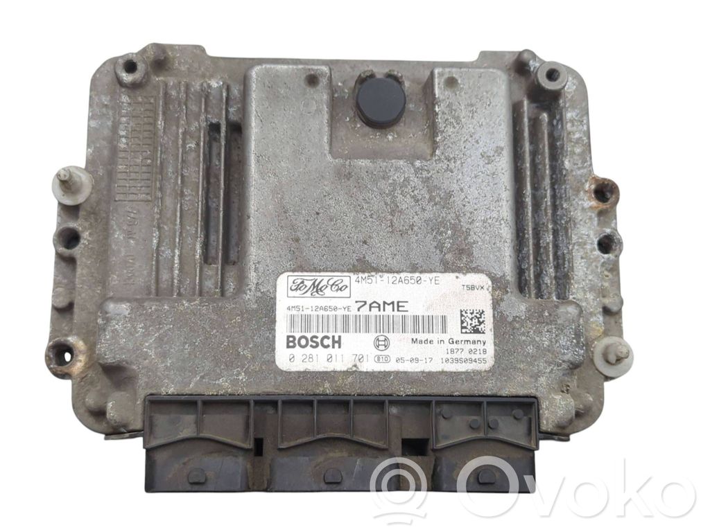 Ford Focus C-MAX Engine control unit/module 