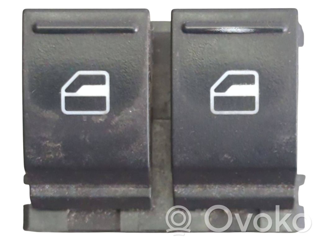 Volkswagen PASSAT B6 Electric window control switch 