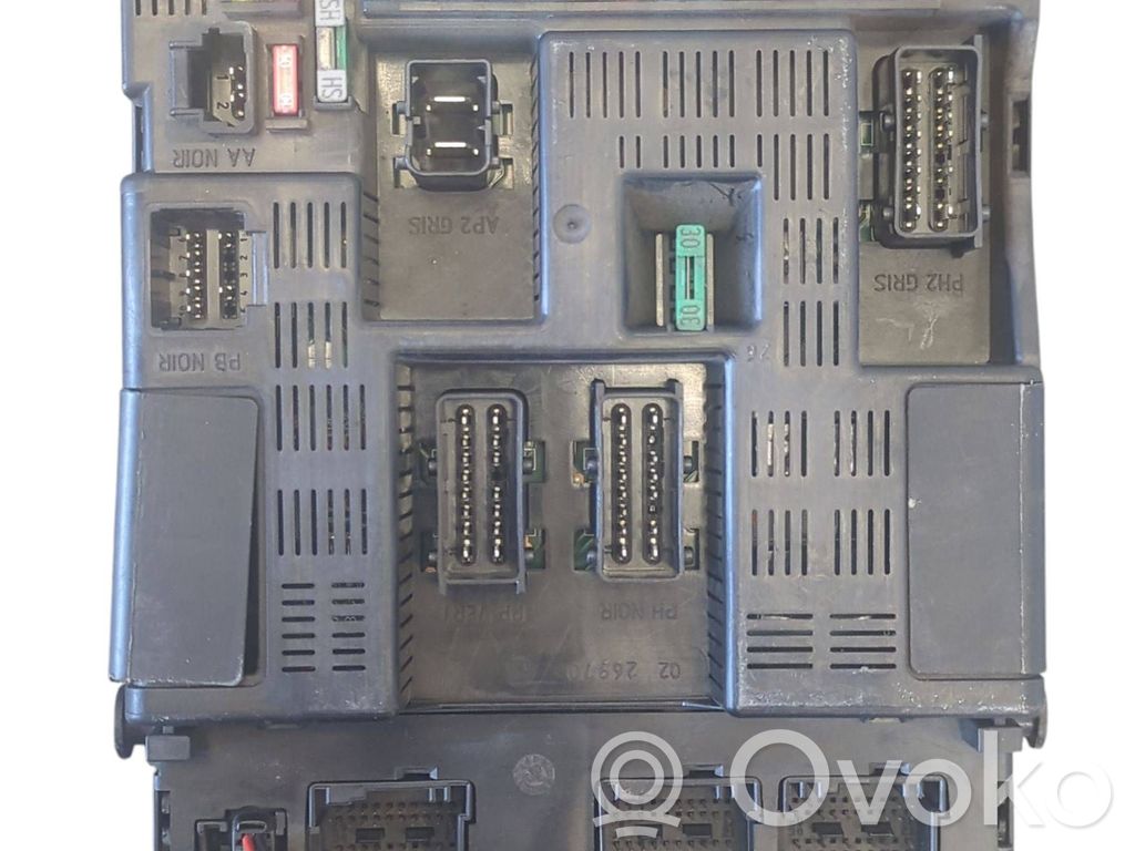 Peugeot 307 Fuse module 